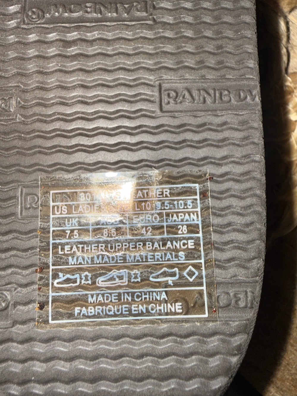 Rainbow Sandals Brown and Tan Leather Flip Flops size 10 or Large - Picture 4 of 4
